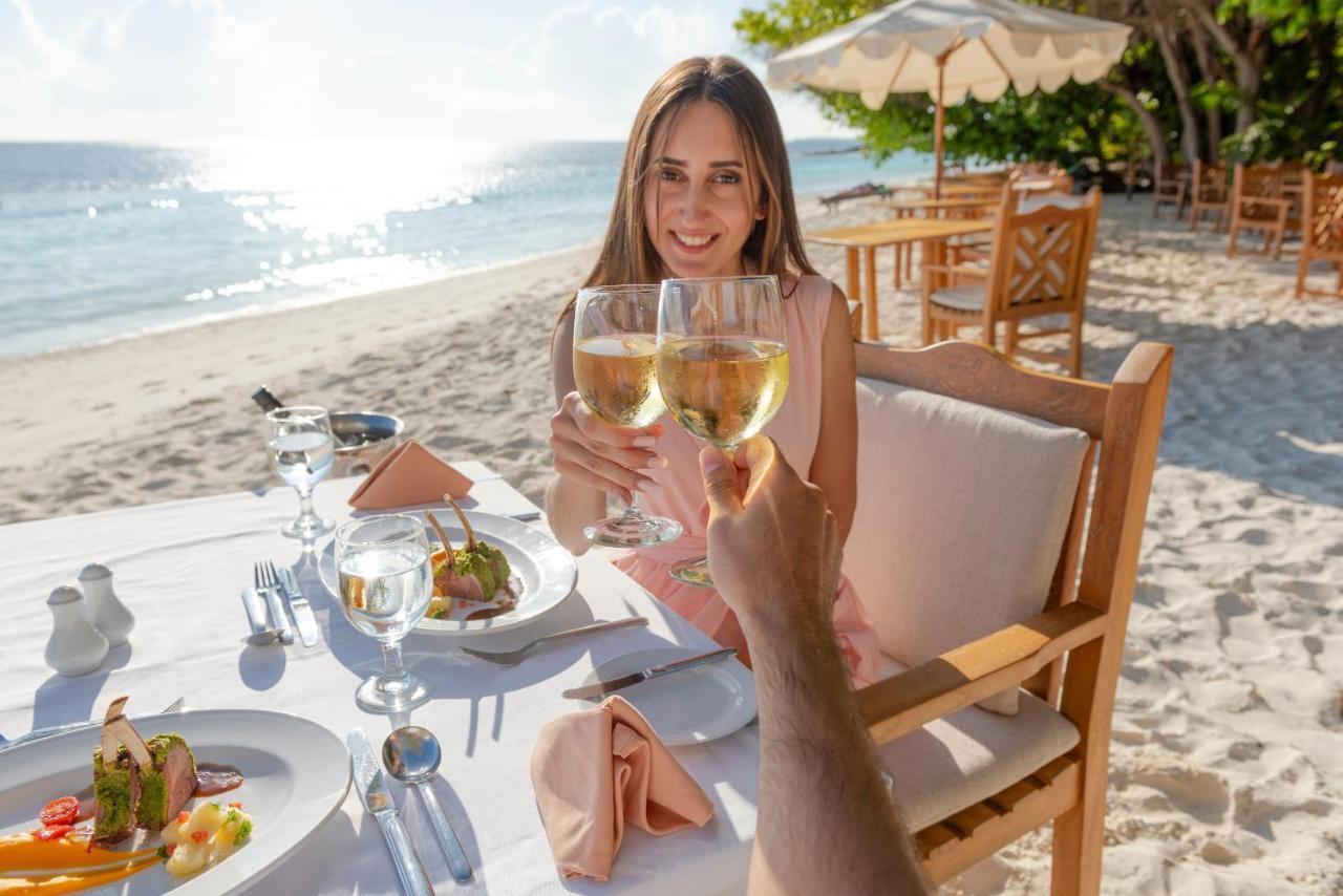 Royal Island Maldives 5*