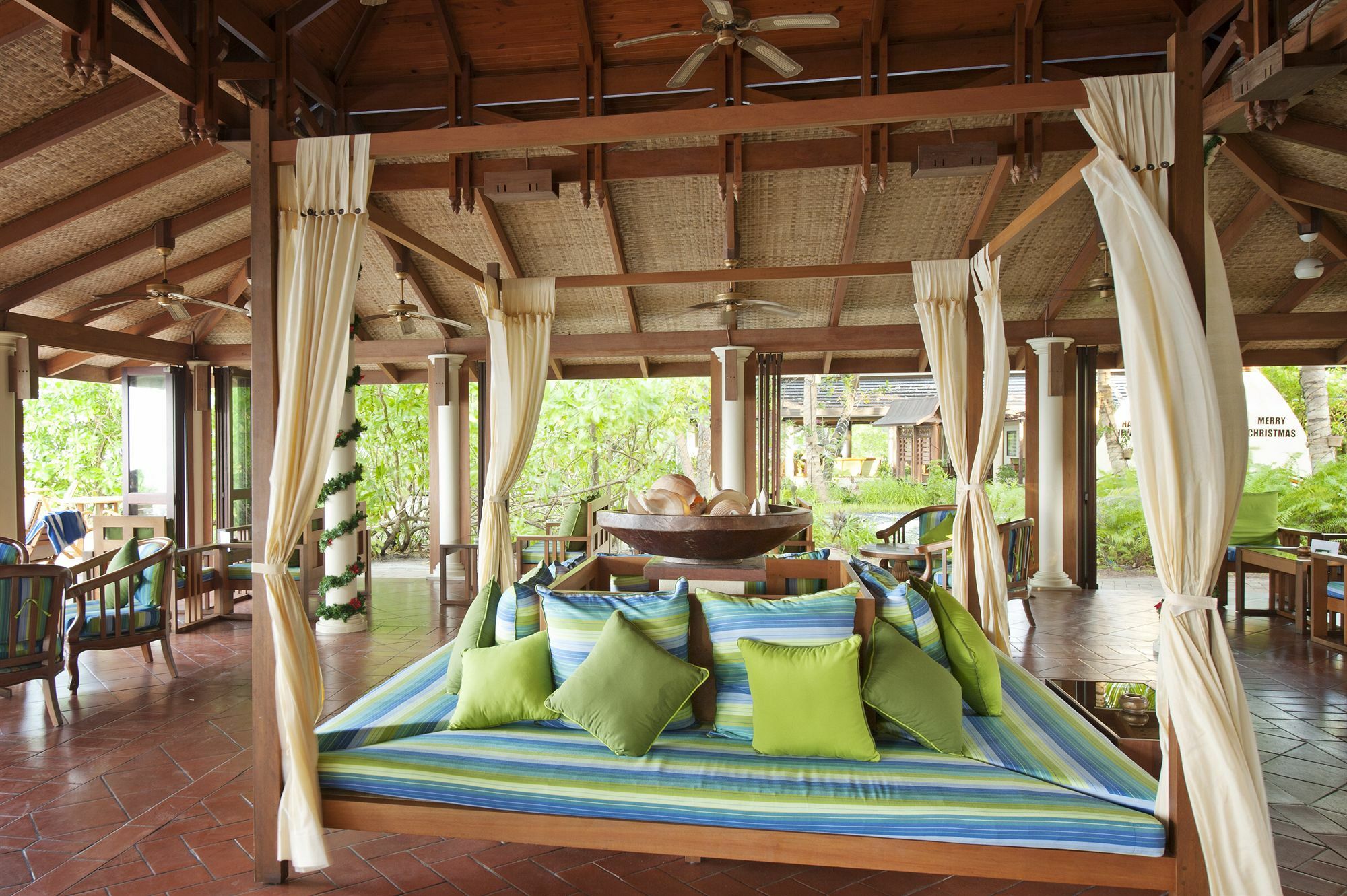 Resort Royal Island Maldives Dharavandhoo