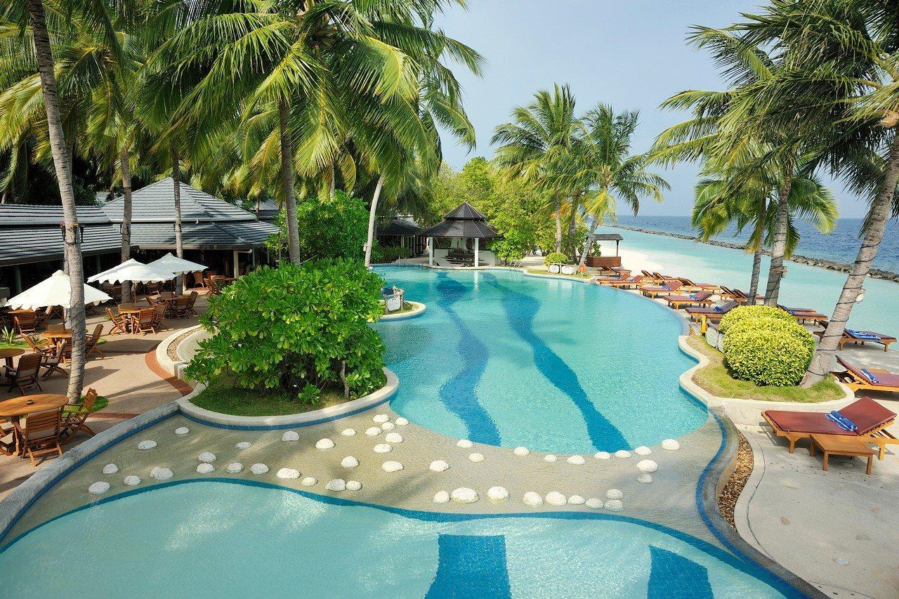 Complex Royal Island Maldives Dharavandhoo