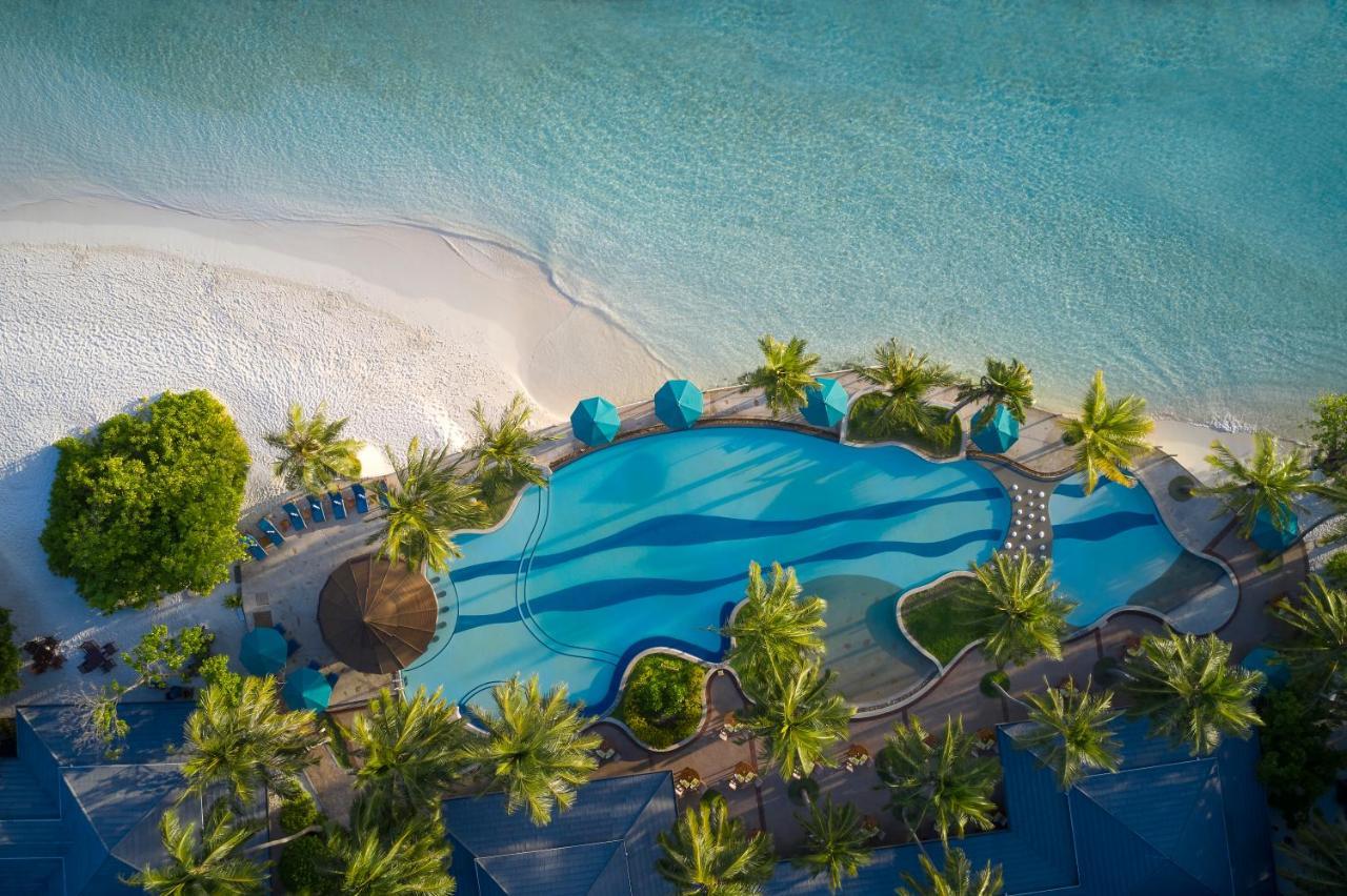 Royal Island Maldives Resort 5*