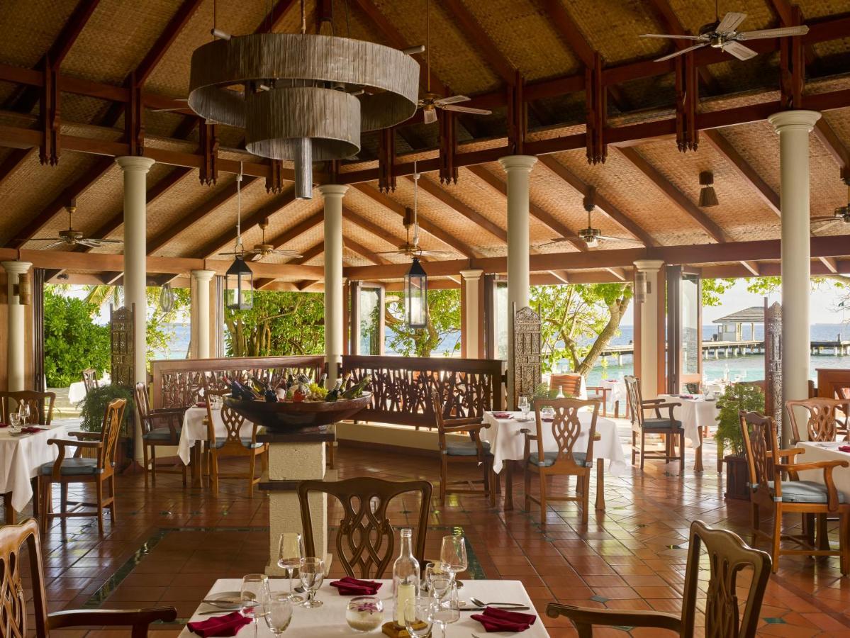 Royal Island Maldives Complex 5*
