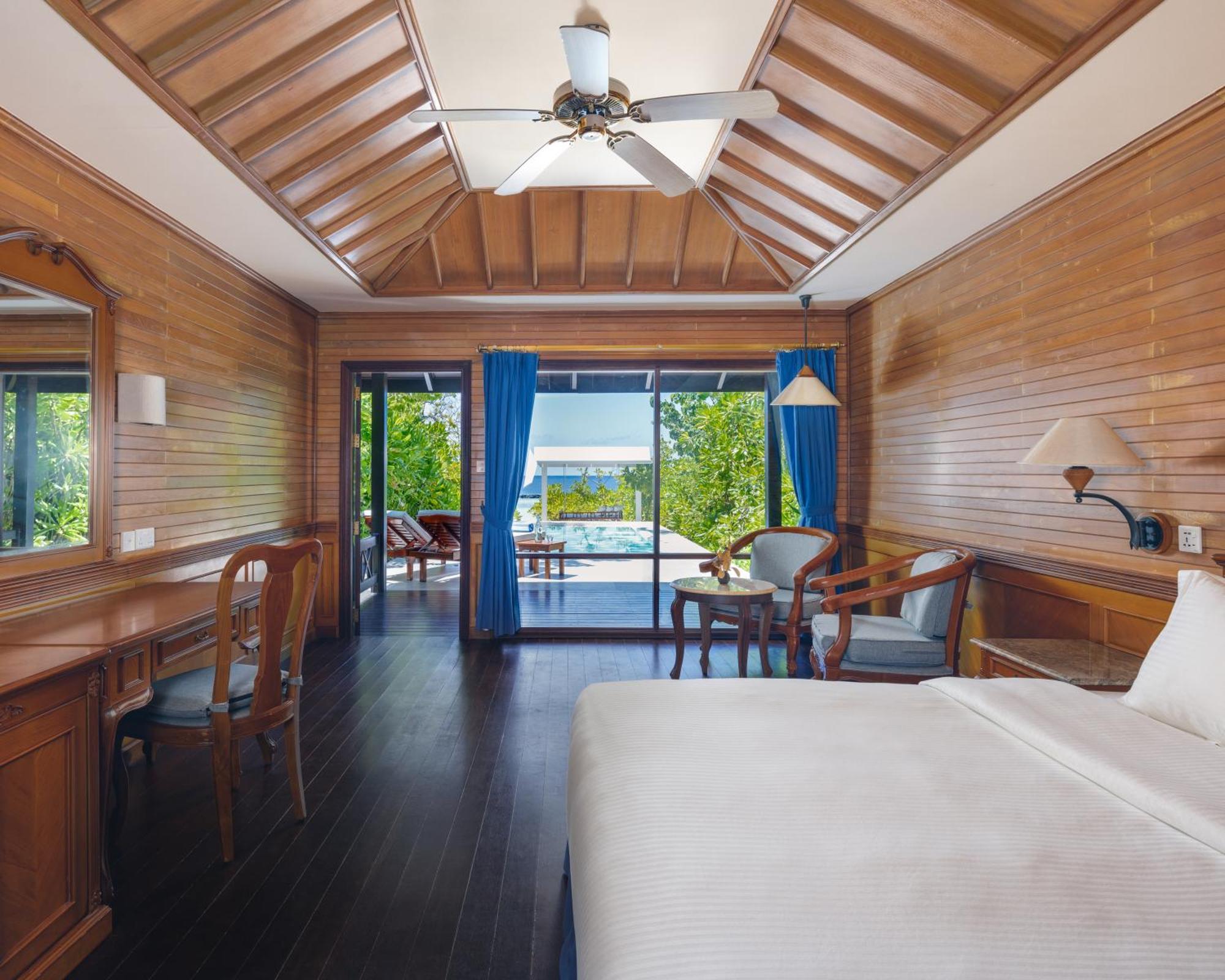 Complex Royal Island Maldives