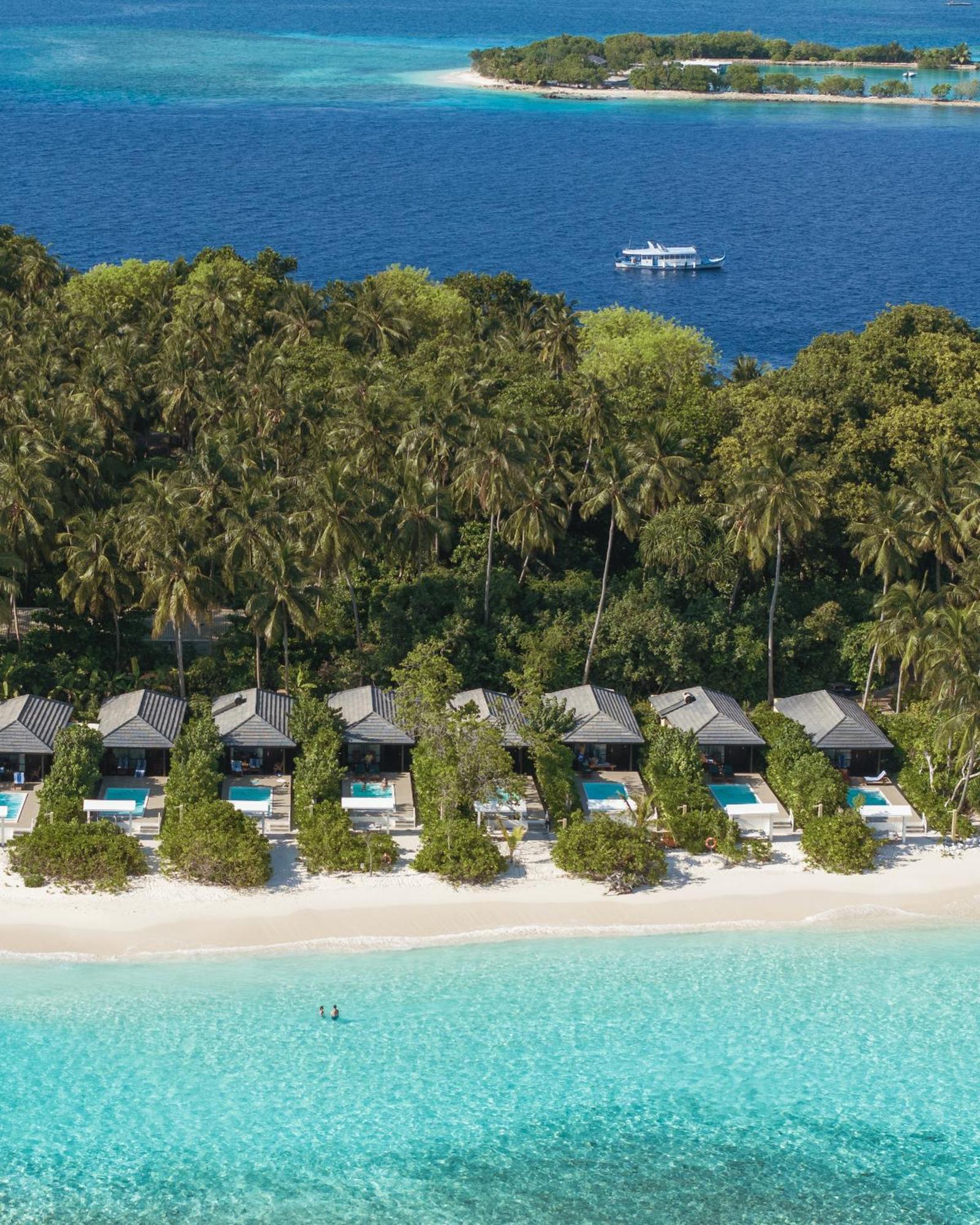 Royal Island Maldives Complex 5*