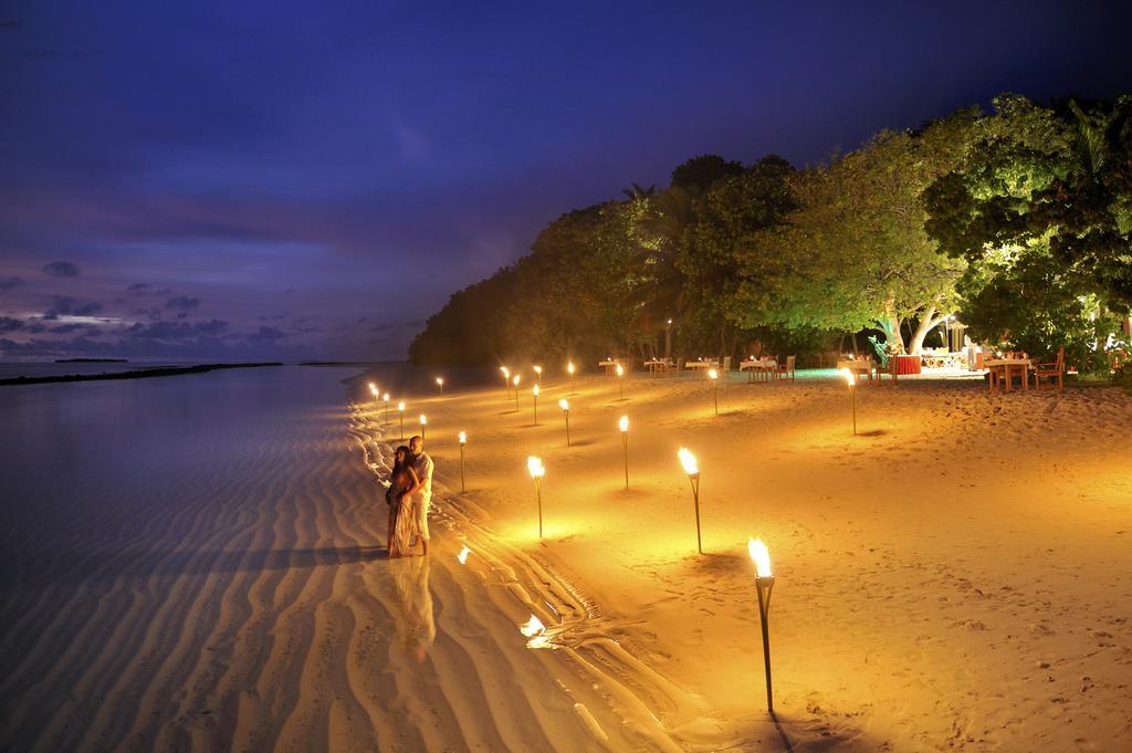 Royal Island Maldives 5*
