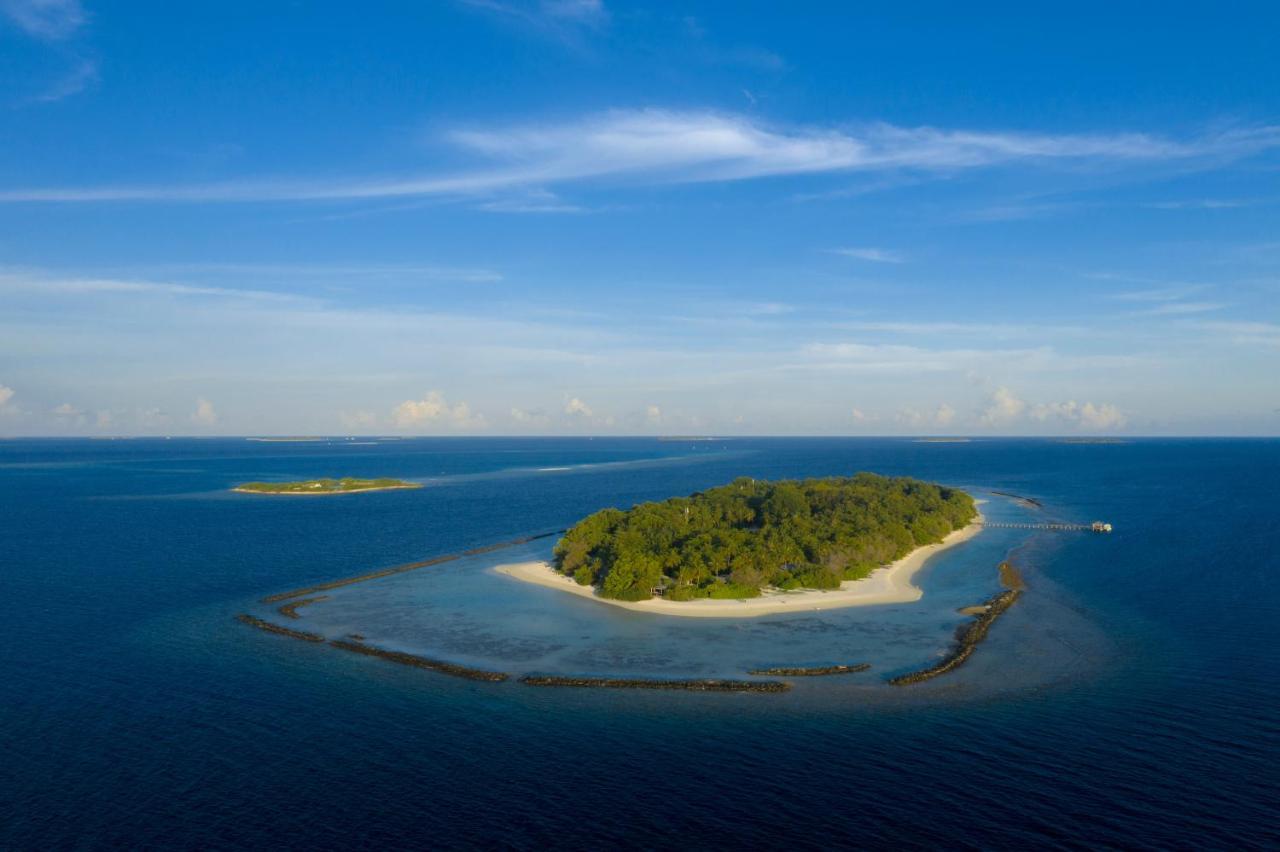 Royal Island Maldives Resort Dharavandhoo